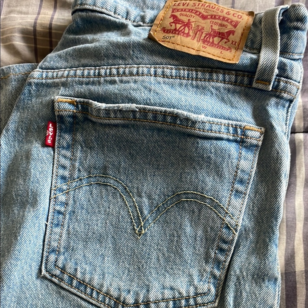 Levi's 501 Skinny Light Wash Classic Blue Denim Jeans